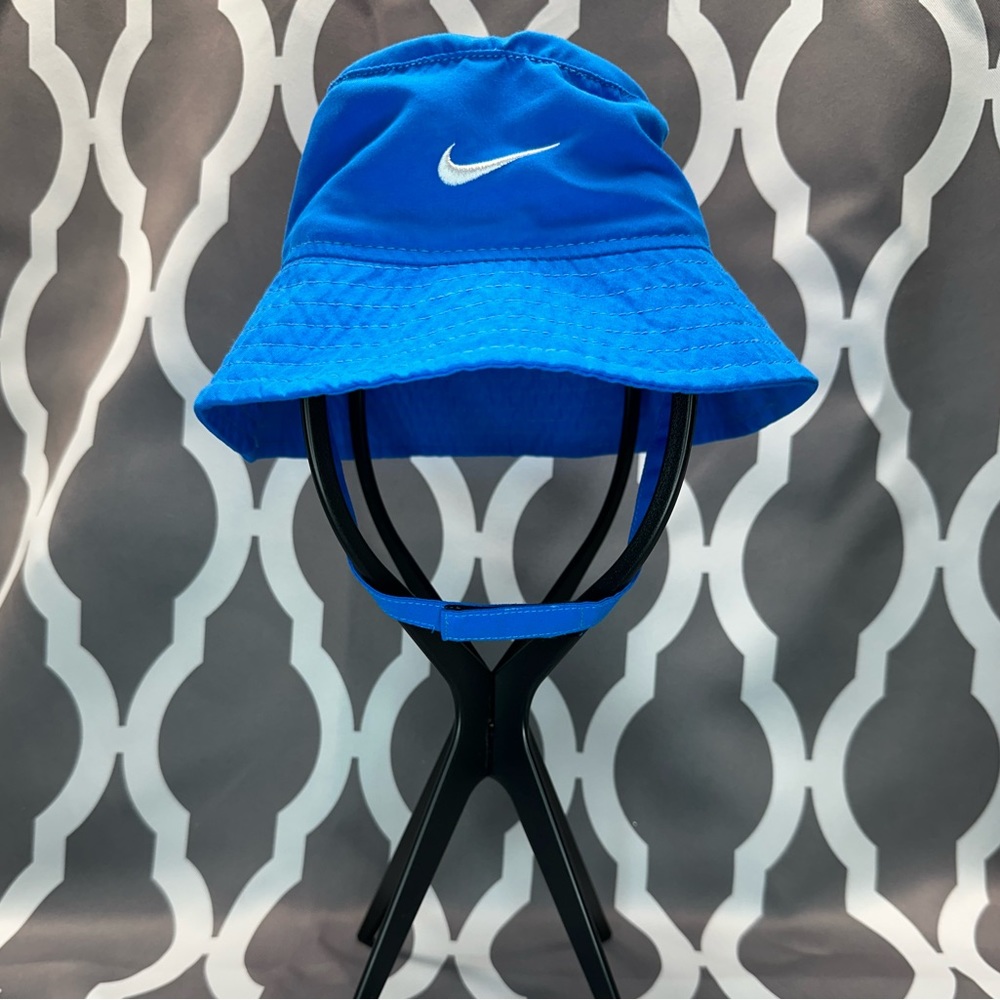 Nike Baby 12-24 UPF 40 Bucket Hat
